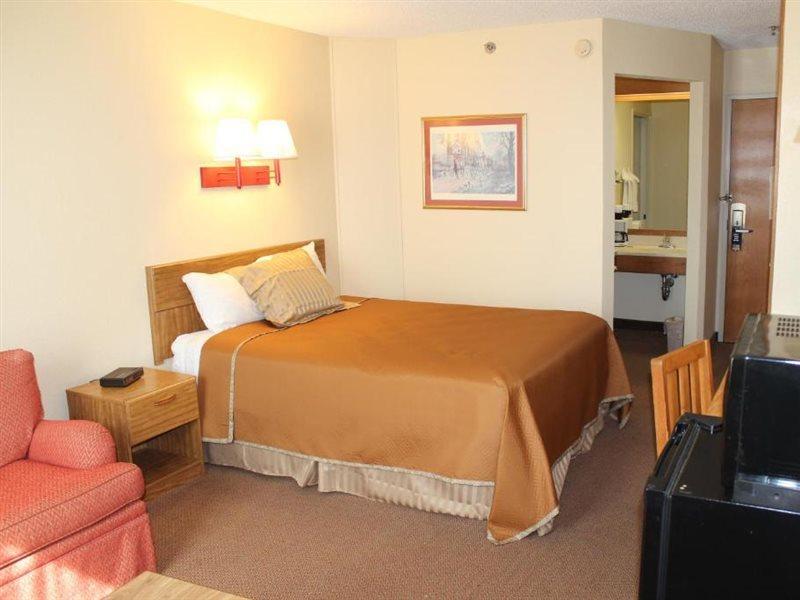 Travelodge By Wyndham Perry National Fairgrounds Area I-75 Zewnętrze zdjęcie